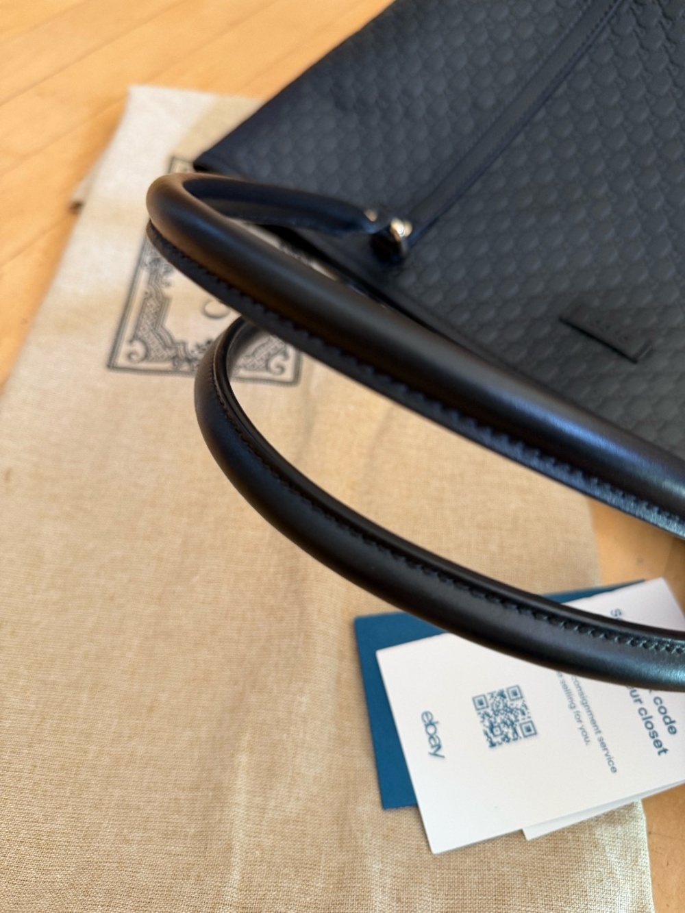 GUCCI micro GG leather large tote - Picture 15 of 15